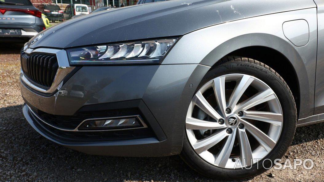 Skoda Octavia de 2025
