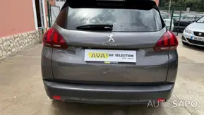 Peugeot 2008 1.2 PureTech Signature de 2019