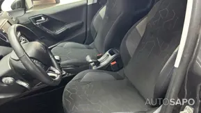 Peugeot 2008 1.2 PureTech Style de 2019