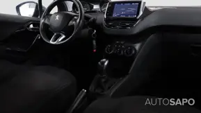 Peugeot 208 de 2017
