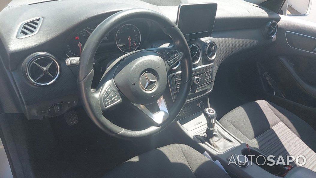 Mercedes-Benz Classe A 180 CDi Avantgarde de 2017