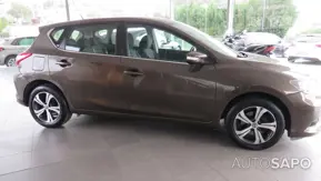 Nissan Pulsar de 2016