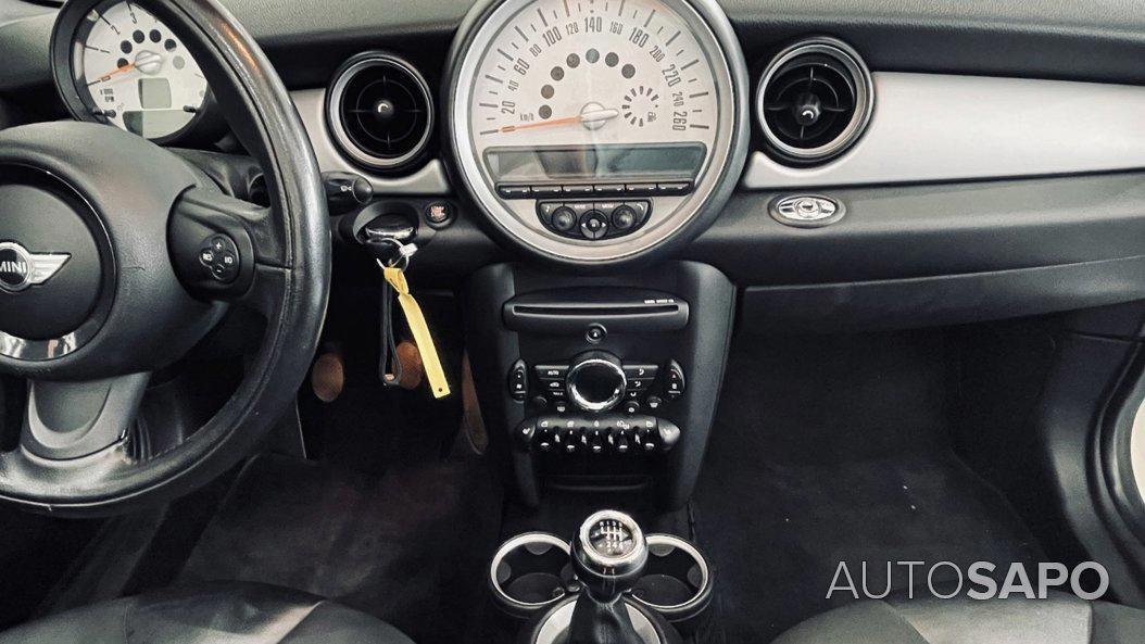 MINI Cabrio Cooper D de 2011