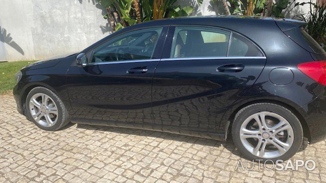 Mercedes-Benz Classe A 180 CDi Classic de 2012
