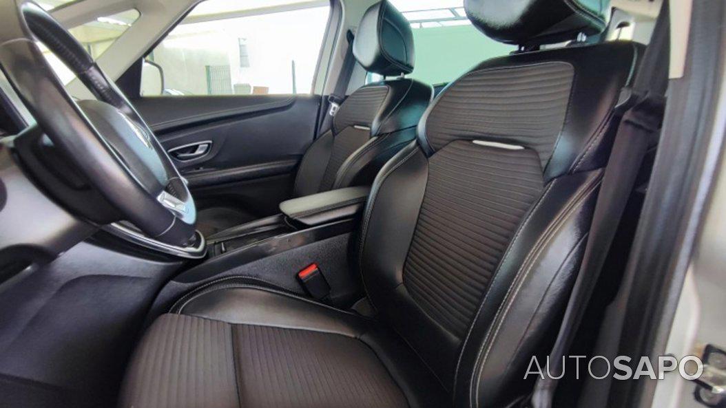 Renault Grand Scénic 1.5 dCi Intens Hybrid Assist SS de 2018