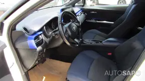 Toyota C-HR 1.8 HSD Comfort+Pack Style de 2018