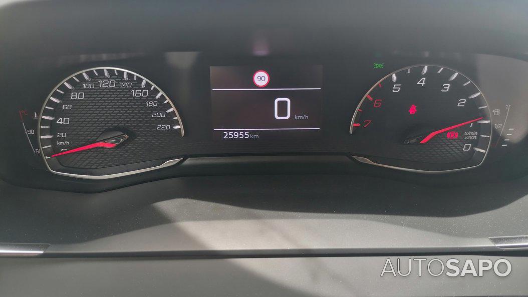 Peugeot 2008 1.2 PureTech Active Pack de 2022