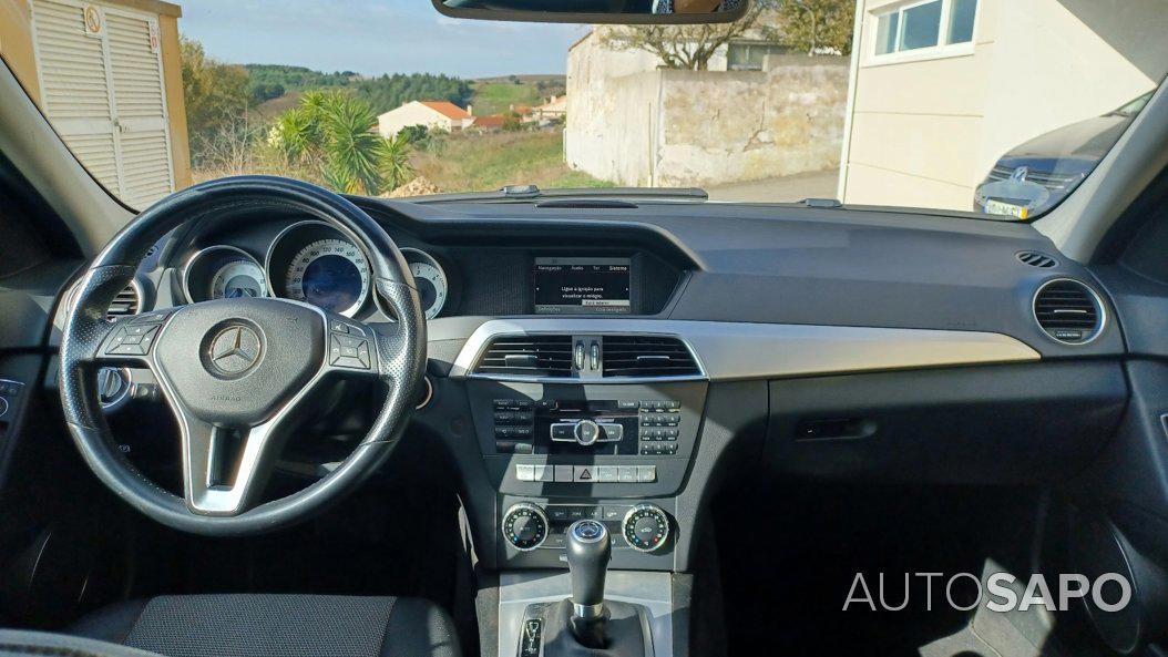 Mercedes-Benz Classe C 200 CDi Avantgarde Aut. de 2013