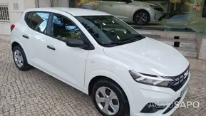 Dacia Sandero 1.0 SCe Essential de 2024