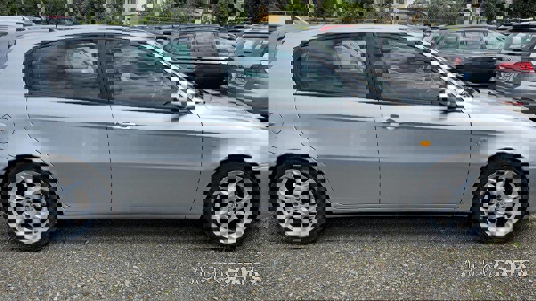 Alfa Romeo 147 1.9 JTD 16V Distinctive de 2005