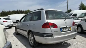 Toyota Avensis de 2000
