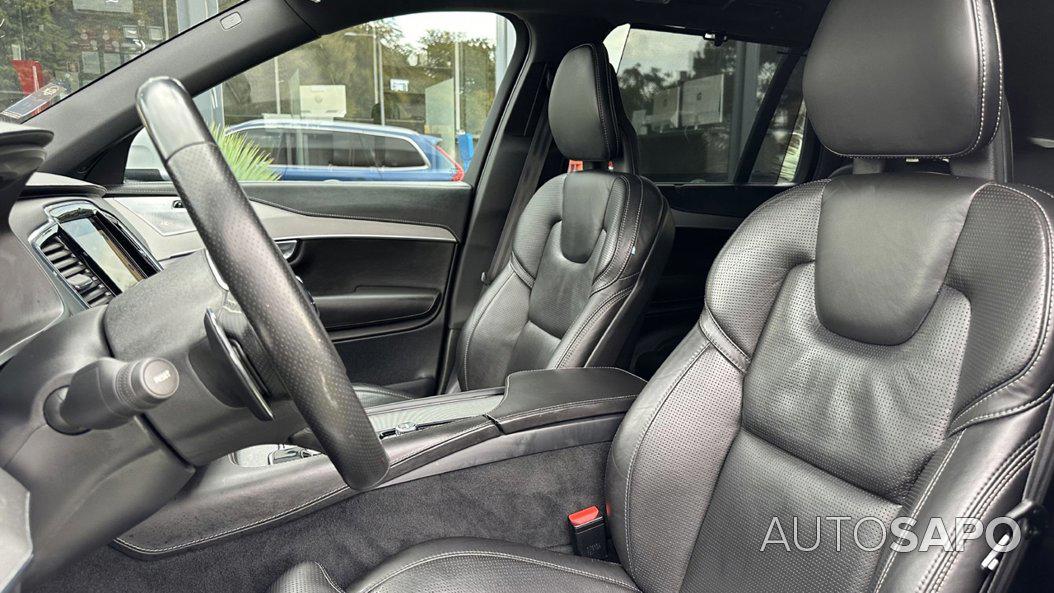 Volvo XC90 2.0 T8 PHEV R-Design AWD de 2017
