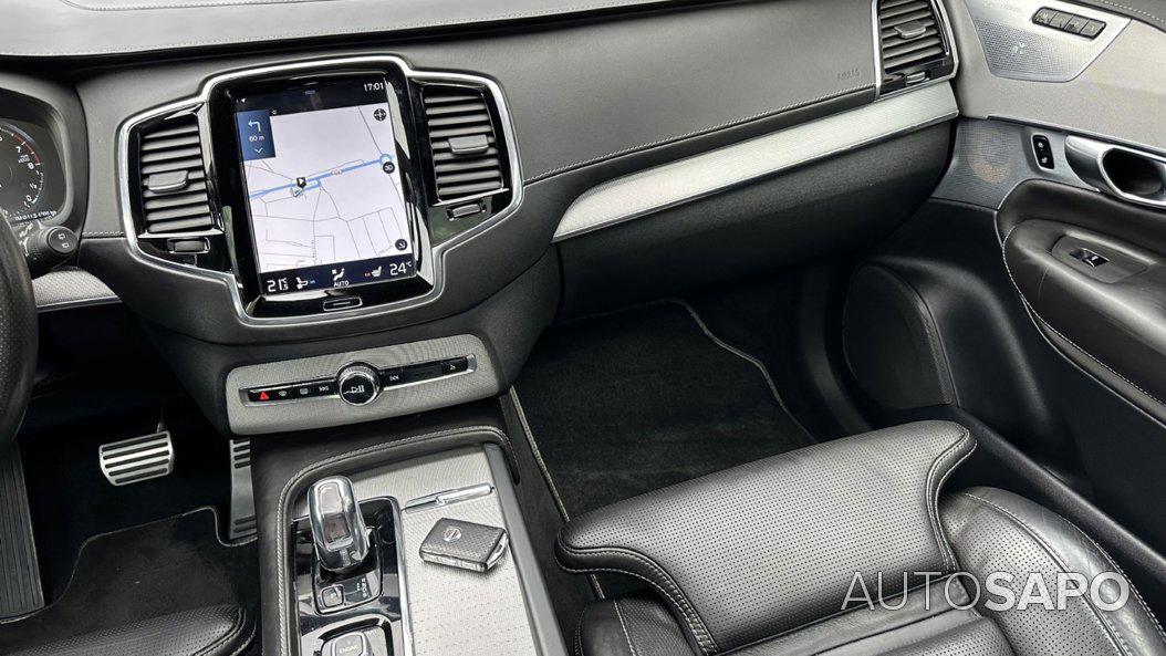 Volvo XC90 2.0 T8 PHEV R-Design AWD de 2017