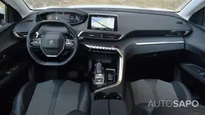 Peugeot 3008 1.2 PureTech Allure EAT8 de 2020
