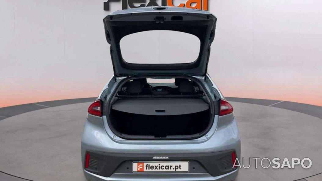 Hyundai Ioniq 1.6 GDI HEV Hybrid Tech de 2017
