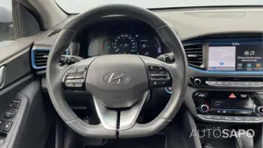 Hyundai Ioniq 1.6 GDI HEV Hybrid Tech de 2017