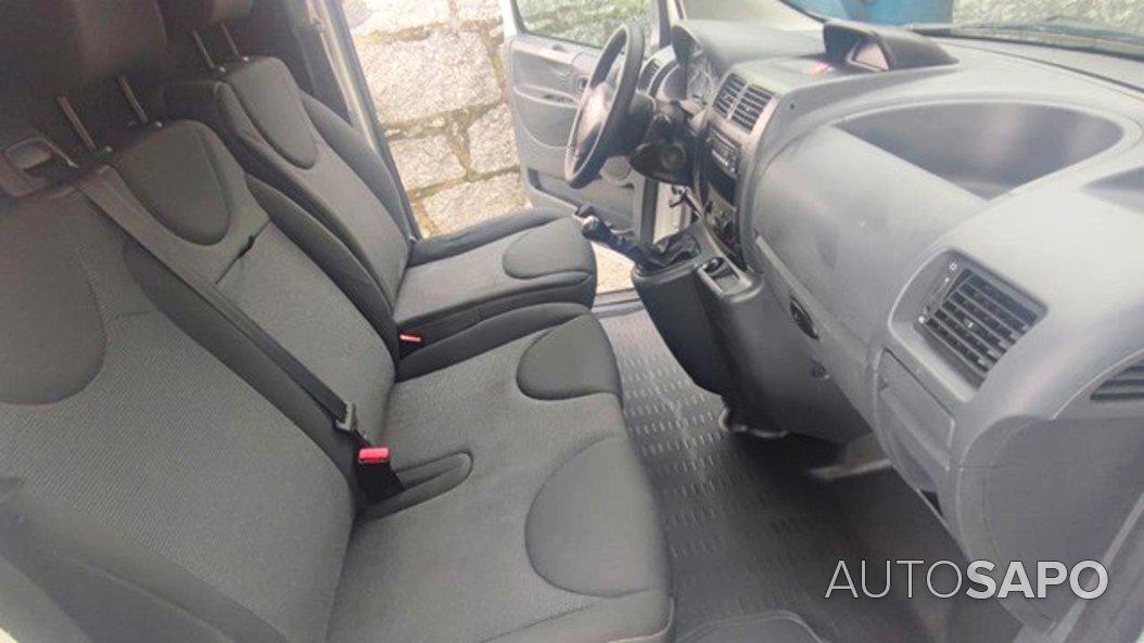 Peugeot Expert 1.5 ST BlueHDi de 2012