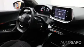 Peugeot 2008 1.2 PureTech Active Pack de 2023