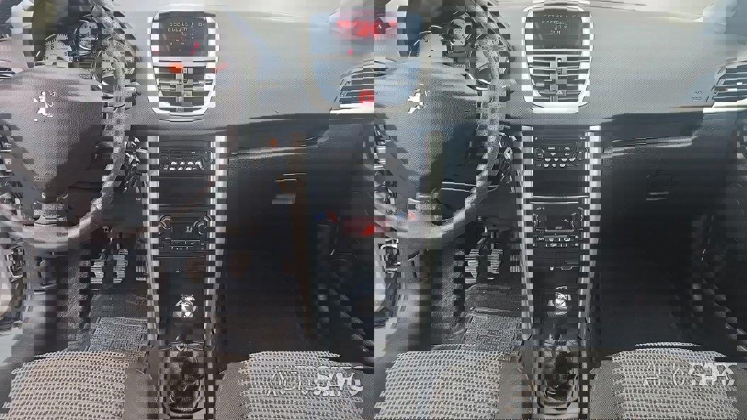 Peugeot 207 1.4 16V Active de 2010