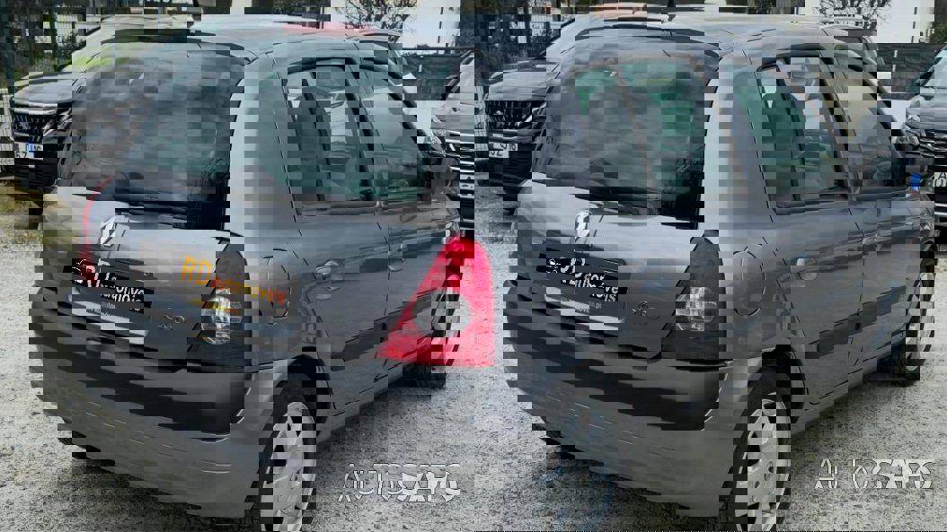 Renault Clio de 2003
