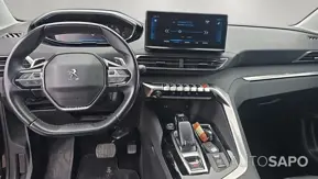 Peugeot 5008 de 2022