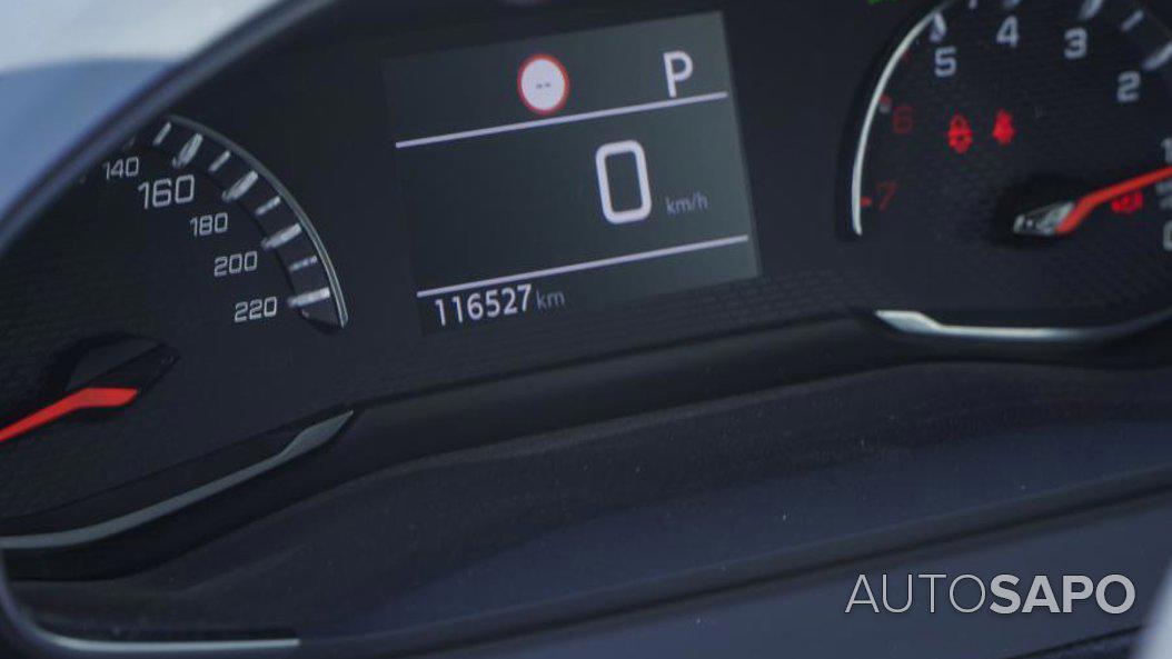 Peugeot 2008 1.2 PureTech Active de 2022