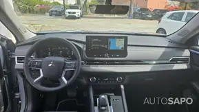 Mitsubishi Outlander de 2025