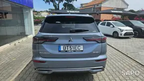Mitsubishi Outlander de 2025