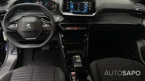 Peugeot e-2008 de 2023