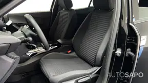 Peugeot e-2008 de 2023