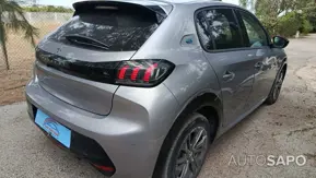 Peugeot E-208 de 2022