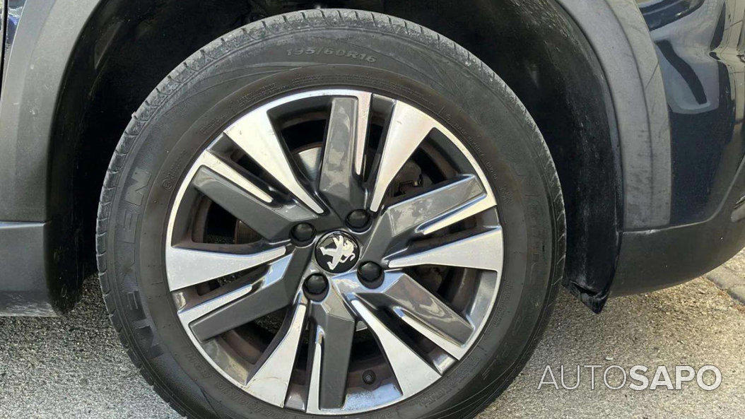 Peugeot 2008 1.2 PureTech Allure de 2018