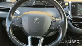 Peugeot 2008 1.2 PureTech Allure de 2018