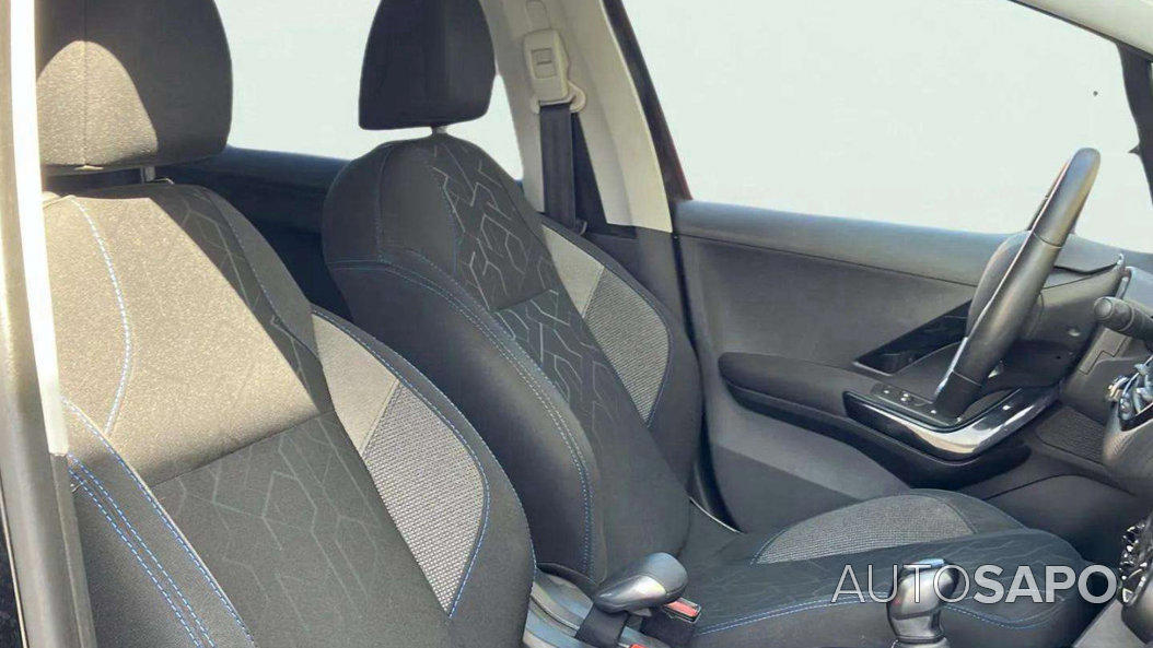 Peugeot 2008 1.2 PureTech Signature de 2019