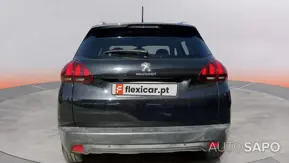 Peugeot 2008 1.2 PureTech Signature de 2019