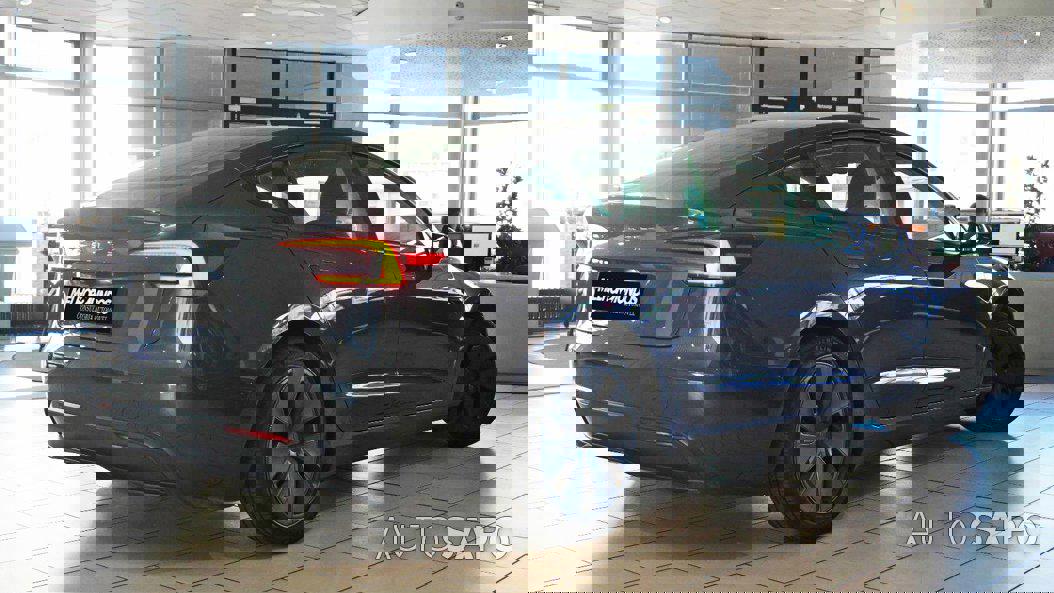Tesla Model 3 Standard Range Plus RWD de 2024