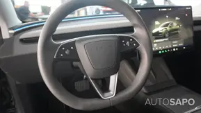 Tesla Model 3 Standard Range Plus RWD de 2024