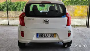 Kia Picanto 1.0 CVVT EX de 2011