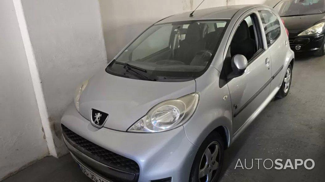 Peugeot 107 1.0 Black&Silver E5 de 2010