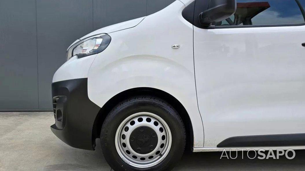Peugeot Expert 1.5 ST BlueHDi de 2024