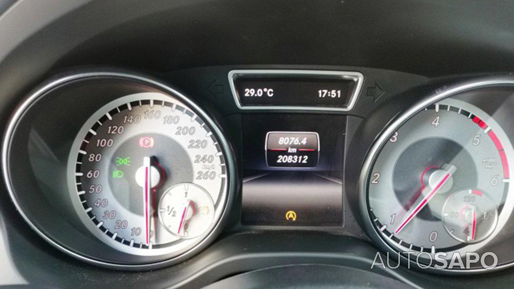 Mercedes-Benz Classe CLA 200 d AMG Line de 2015