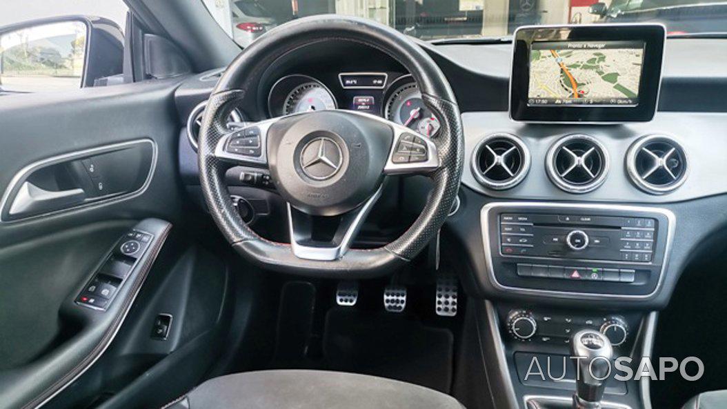 Mercedes-Benz Classe CLA 200 d AMG Line de 2015