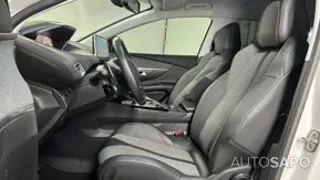 Peugeot 5008 1.2 PureTech Allure EAT8 de 2020
