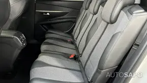 Peugeot 5008 1.2 PureTech Allure EAT8 de 2020