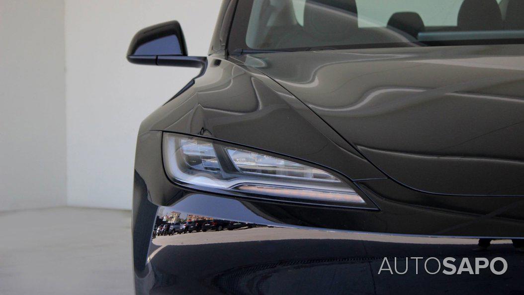 Tesla Model 3 de 2025