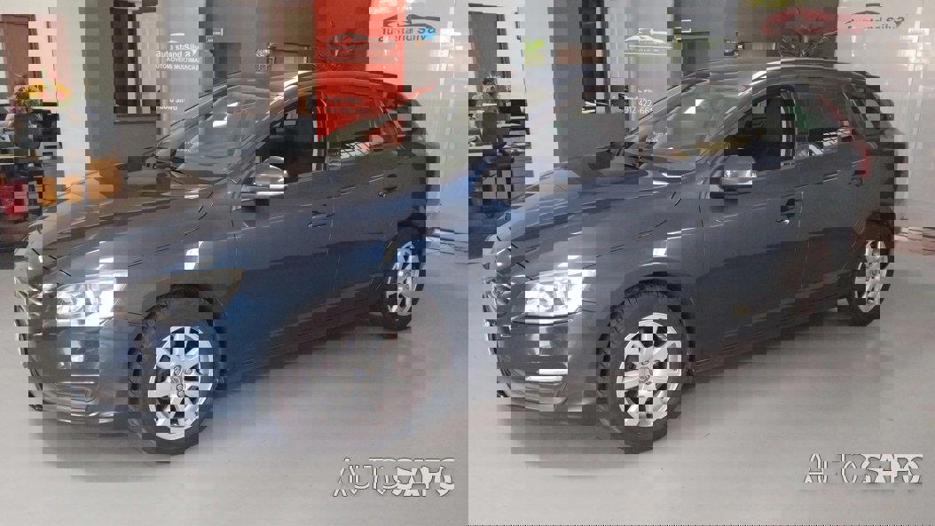 Volvo V60 1.6 D2 Momentum Eco de 2014