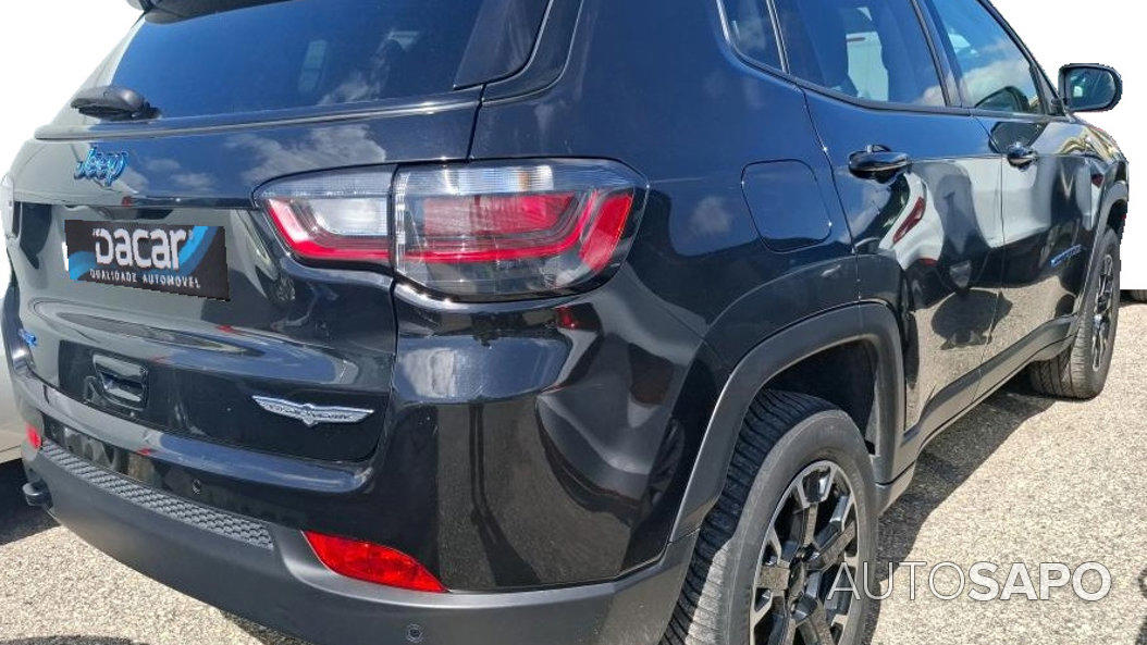 Jeep Compass 1.3 TG 4Xe Trailhawk de 2022