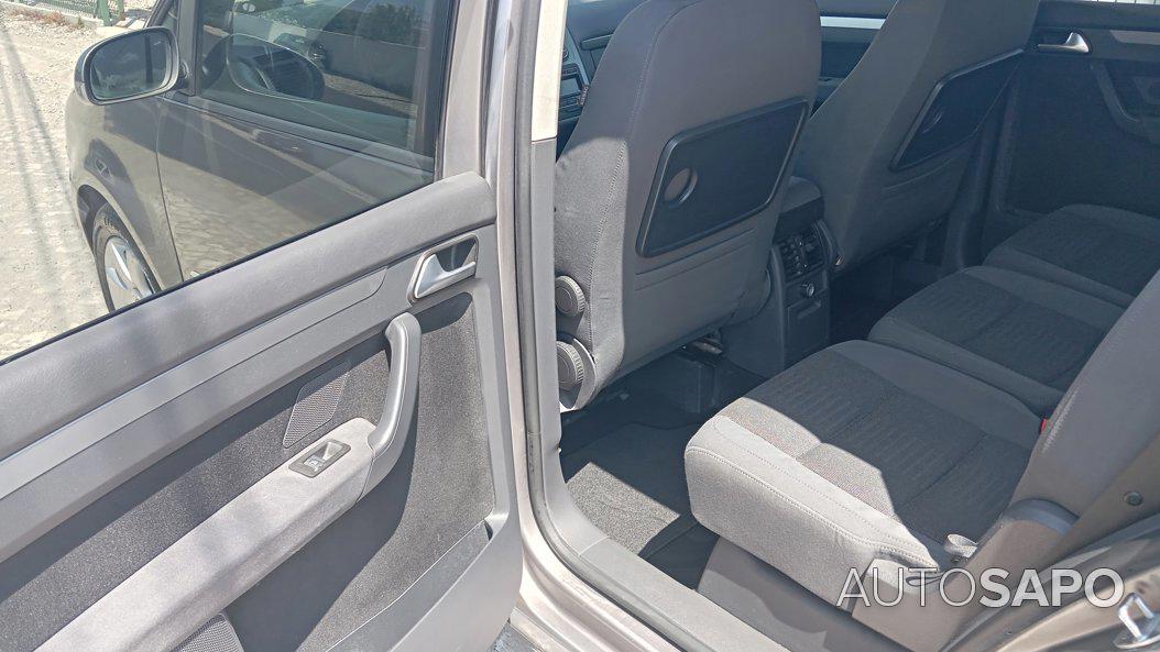 Volkswagen Touran 1.9 TDi Highline 7L de 2009