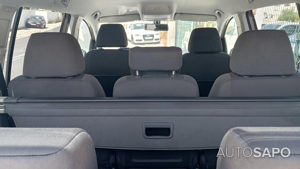 Volkswagen Touran 1.9 TDi Highline 7L de 2009