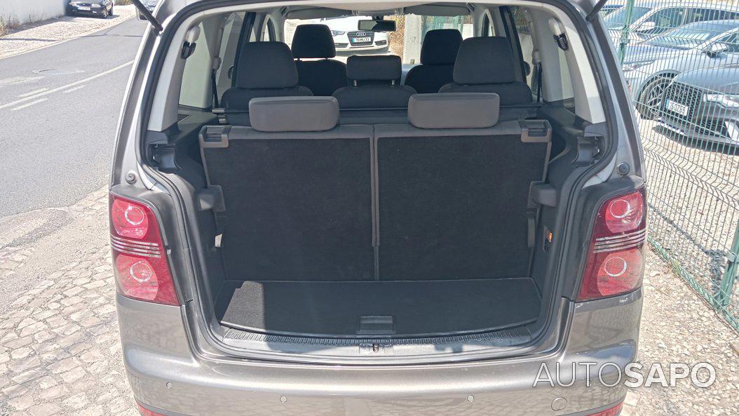 Volkswagen Touran 1.9 TDi Highline 7L de 2009